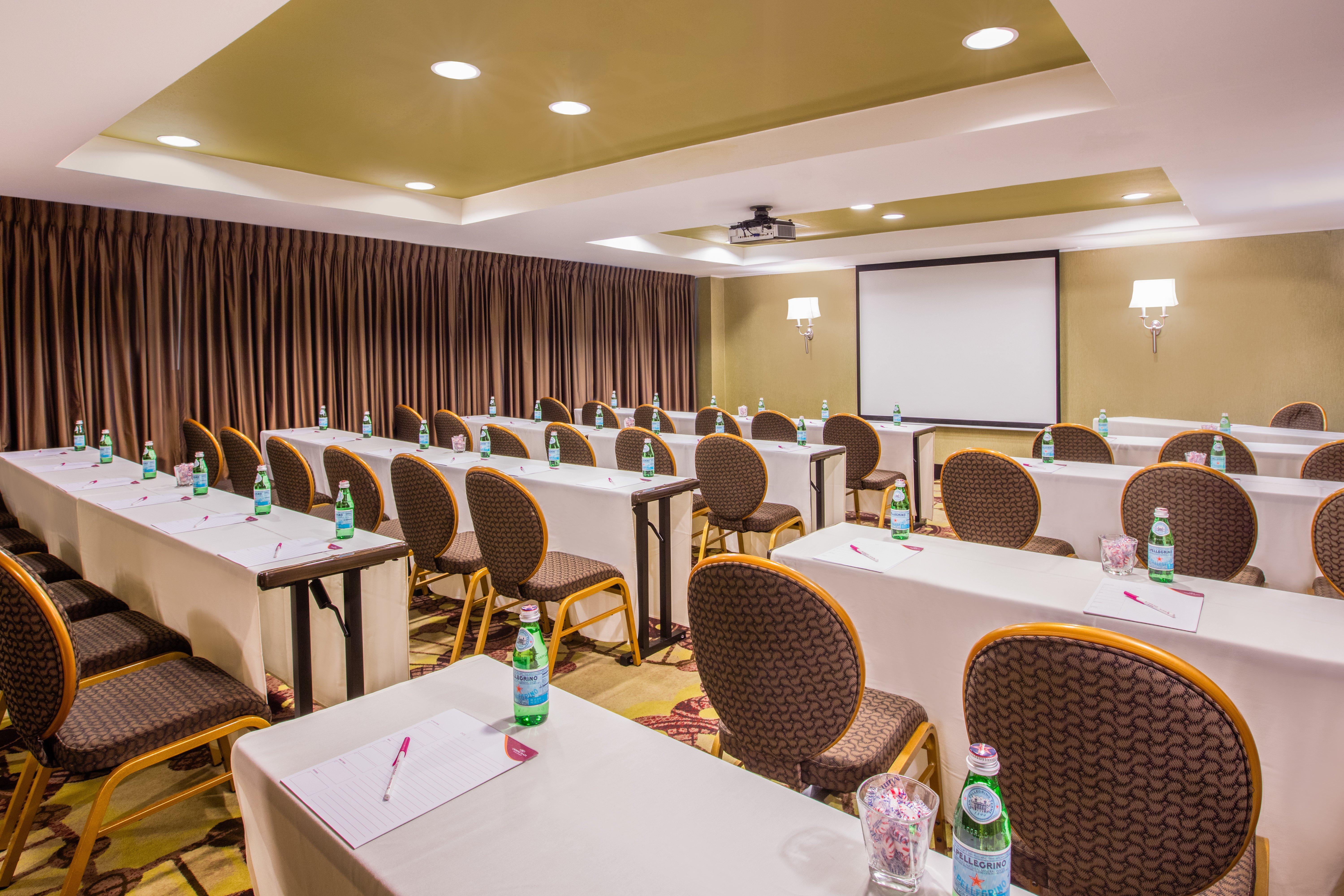 Crowne Plaza Houston Galleria Area By Ihg Екстериор снимка